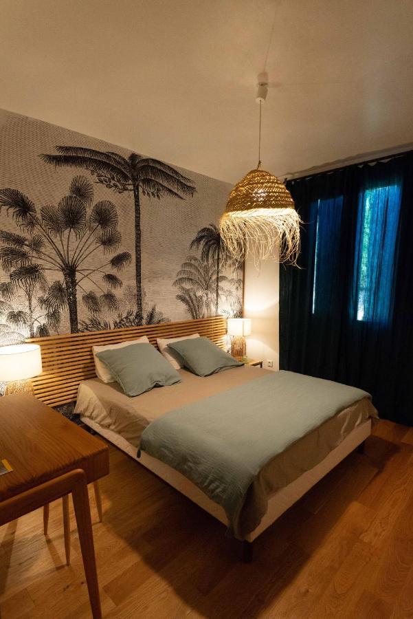Chambres D'Hotes Les Baumes Saint-Quentin-la-Poterie Εξωτερικό φωτογραφία