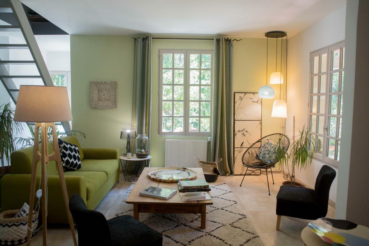 Chambres D'Hotes Les Baumes Saint-Quentin-la-Poterie Εξωτερικό φωτογραφία