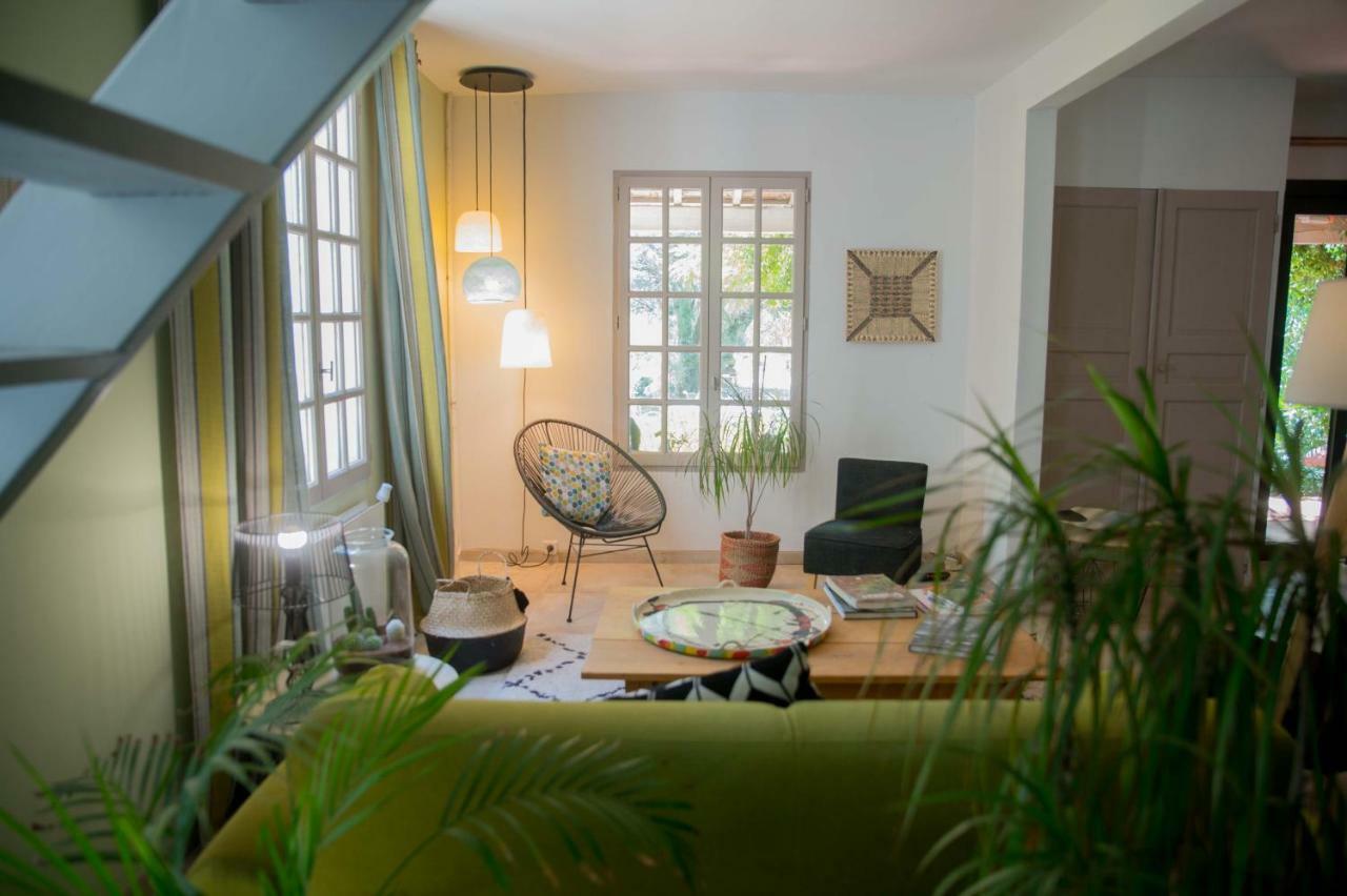 Chambres D'Hotes Les Baumes Saint-Quentin-la-Poterie Εξωτερικό φωτογραφία